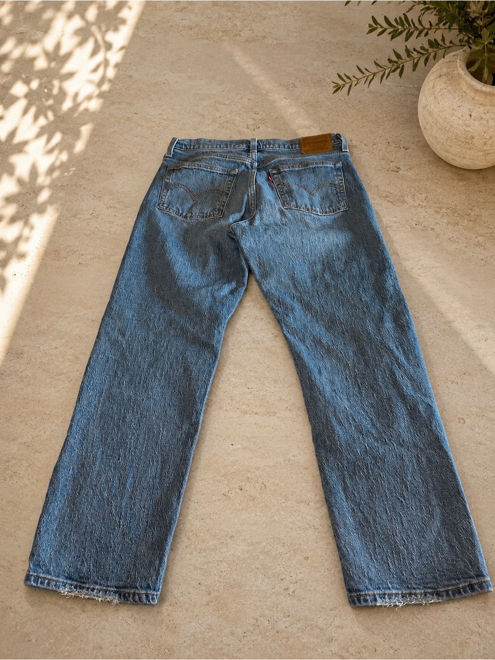 Women's Levi's Wedgie Straight Jeans Size 28 High Rise Medium Wash Trendy - Picture 4 of 14